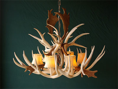 Antler Work And Gallery A Bull Elk Named Sue Custom Made Antler Chandeliers Mirrors With Frames Tables Lamps And Home Accessories Chandelier By Elk